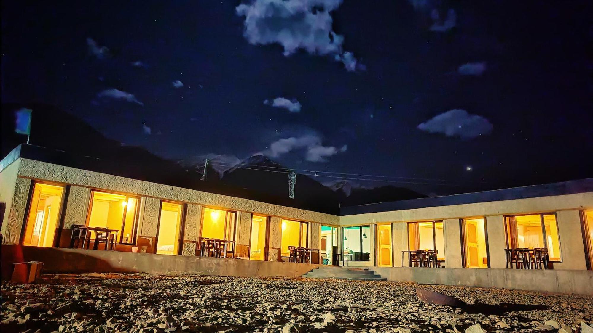 Mystic Pangong Hotel Spangmik Buitenkant foto